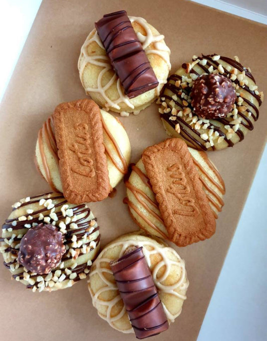 Blondie Donuts x6