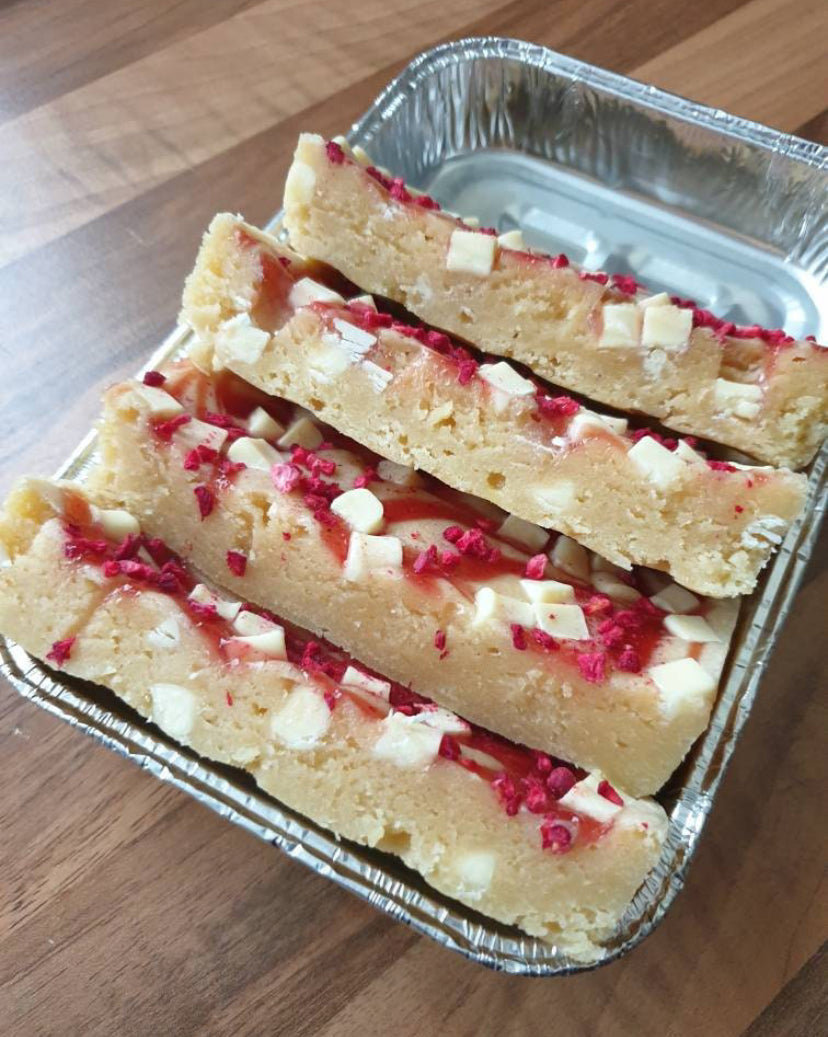 White Chocolate & Raspberry Blondies